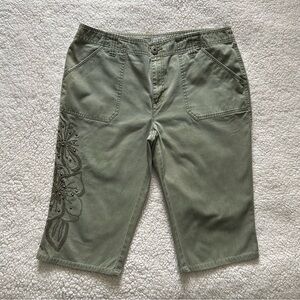 Y2K TINT Green Cargo Shorts